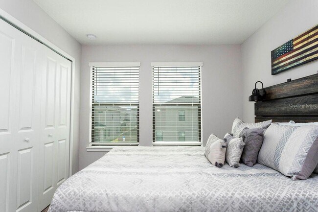 Building Photo - 4704 Terra Esmeralda Dr