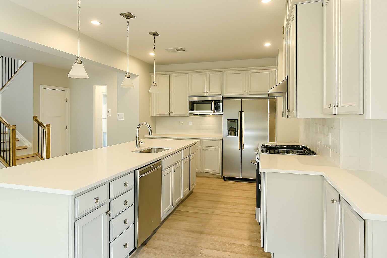 Building Photo - 9332 Janeway Dr