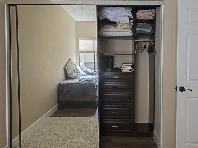 Building Photo - "Chic & Cozy 2BR/2BA Retreat in Santa Clara – Perfect for Modern Living!"