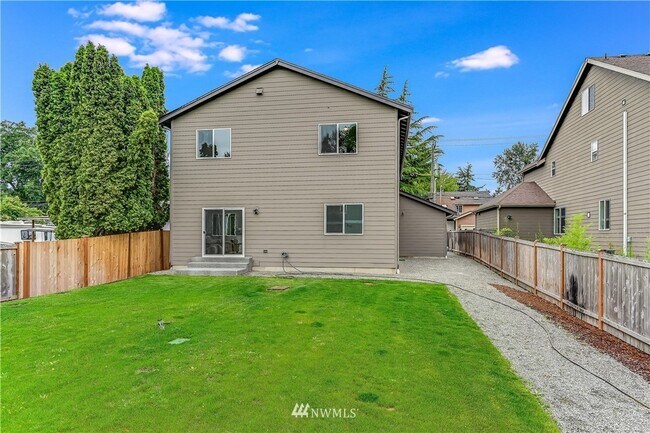 Building Photo - 13030 56th Ave S