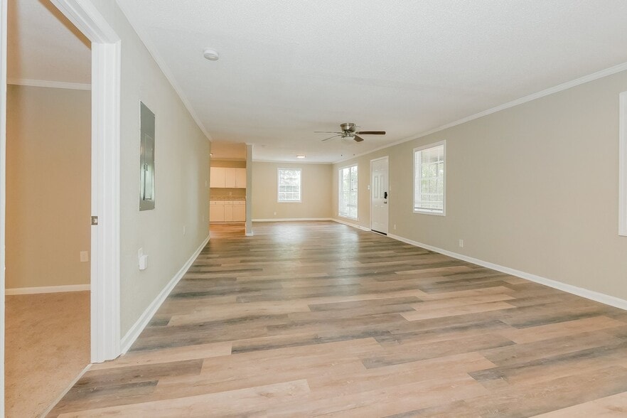 Building Photo - 109 Sasser Dr