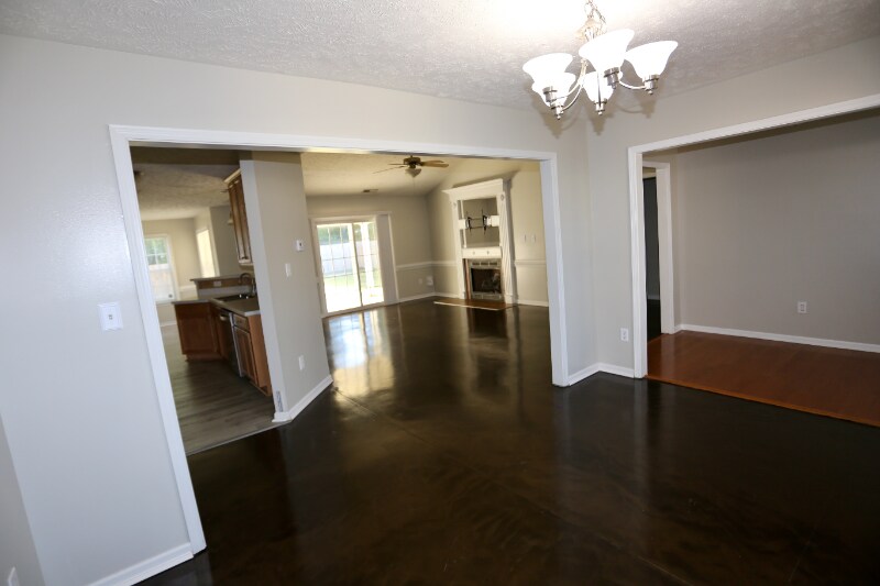 Building Photo - 8245 Frenchorn Ln