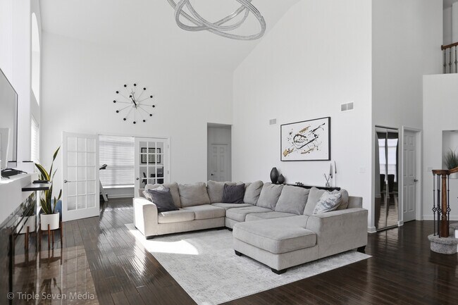 Building Photo - 1260 White Chapel Ln