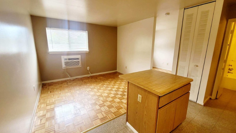 Building Photo - 1812 Williamsburg Rd