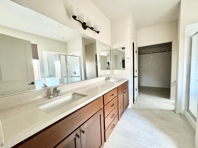 Building Photo - 3BR/2BA/2CG, 1570 sq.ft. rental built in 2022 in Sierra Vista, AZ