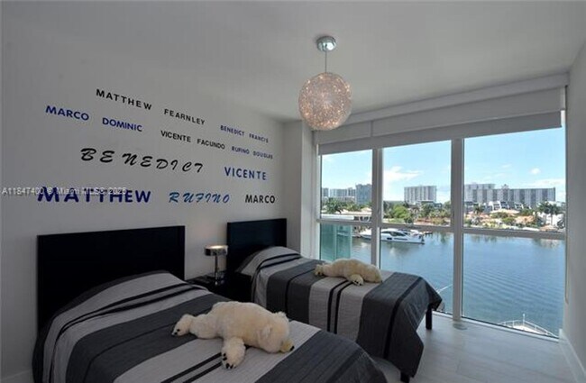 Building Photo - 400 Sunny Isles Blvd