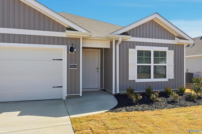 Building Photo - 9943 Sequoyah Cv Dr SE