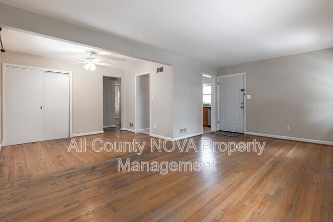 Building Photo - 4141 21st Rd N