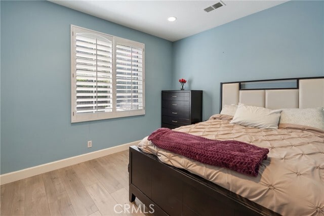 Building Photo - 32 Bramford St