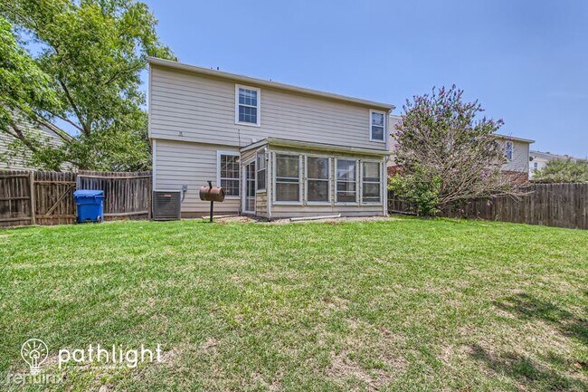 Building Photo - 3 br, 2.5 bath House - 105 Fazio Dr UNIT