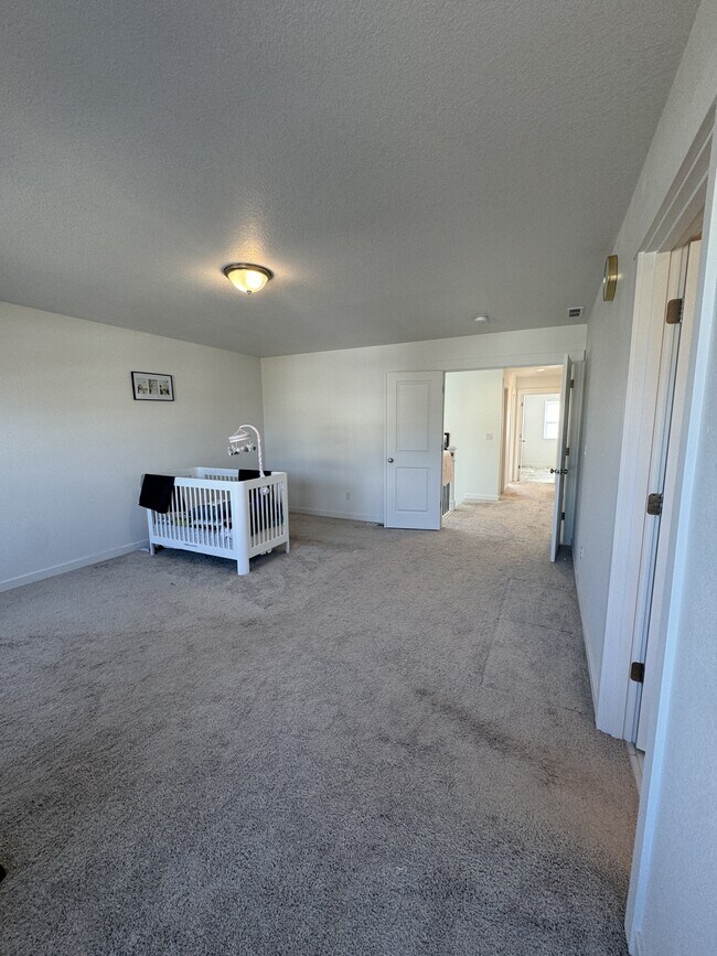 Building Photo - 3139 S Jasper Dr