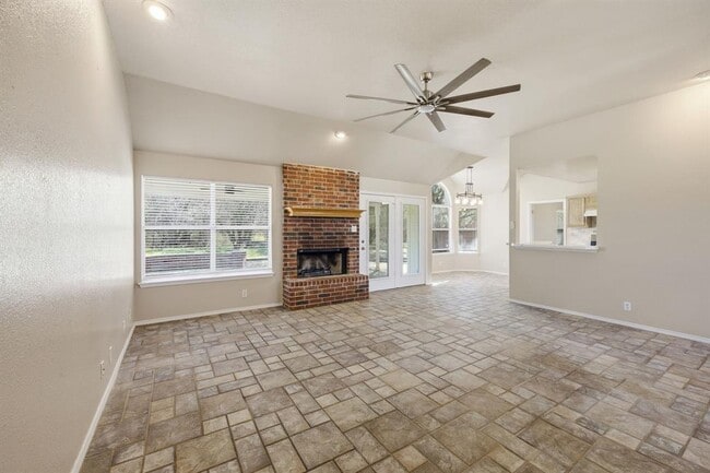 Building Photo - 141 Comanche Trail