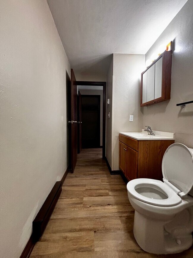 Building Photo - Townhome Living Done Right in West Milton: 2 Bedrooms, 1.5 Baths, Zero Hassle