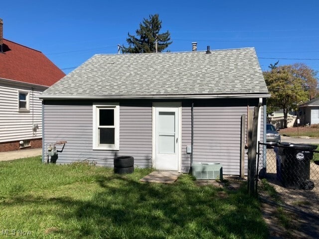 Building Photo - 5721 Flowerdale Ave