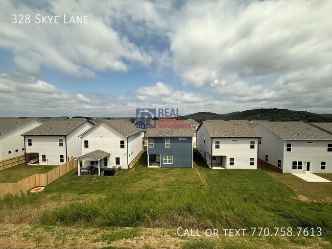 Building Photo - 328 Skye Ln