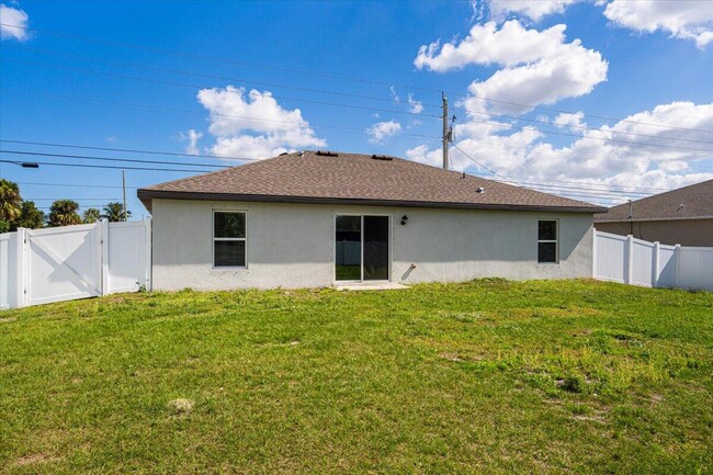 Building Photo - 3634 SW Port St Lucie Blvd