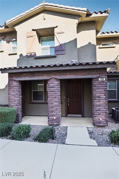 Building Photo - 104 Alamere Falls Dr