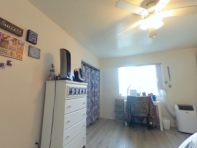 Building Photo - Huge 2 story 8 bed room Home: a hop and a skip from SDSU!  You will never be late to class!