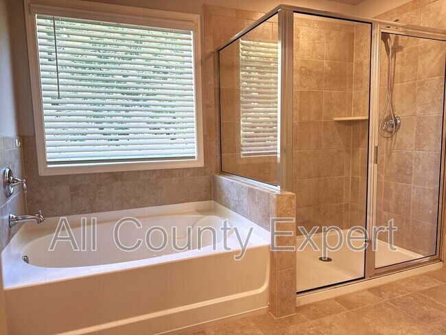 Building Photo - 5145 Explorer Ln