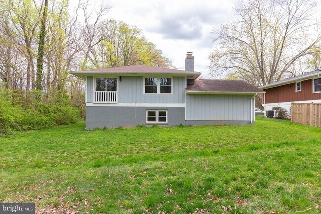 Building Photo - 4106 Lamarre Dr