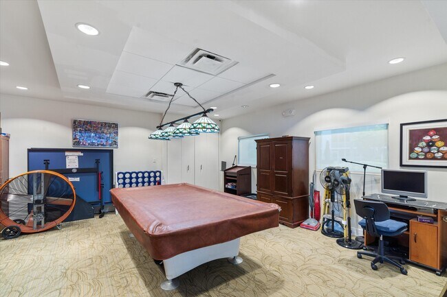 Building Photo - 3300 S Ocean Blvd
