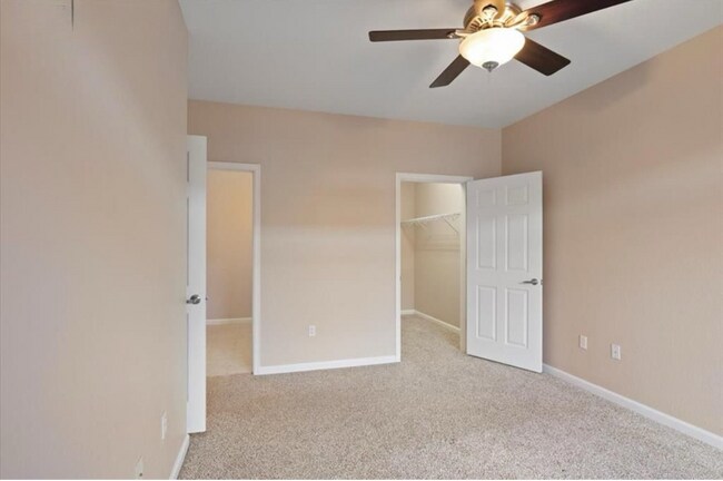 Building Photo - 605 Cougar Bluff Pt