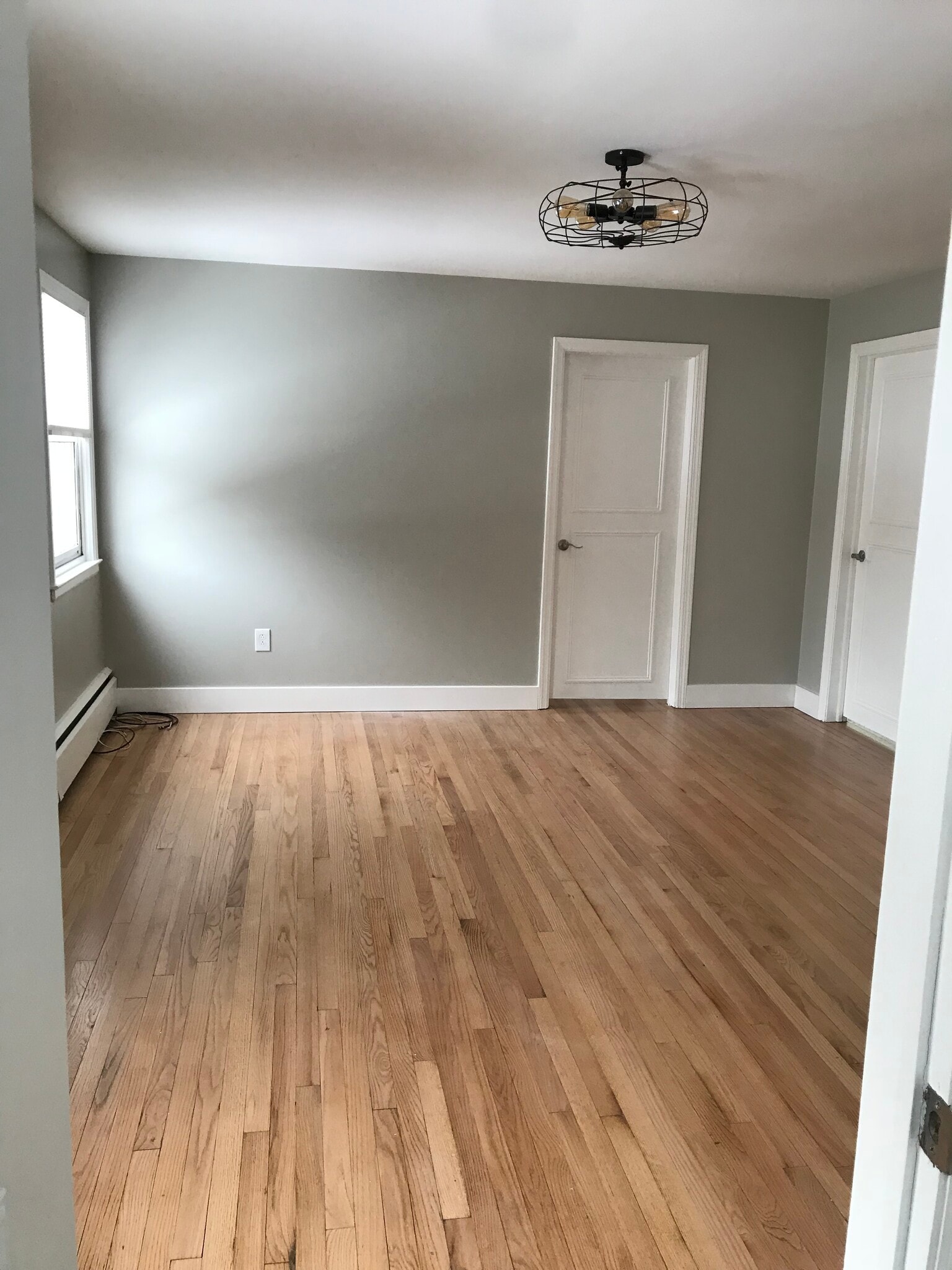 Living room. - 748 Feura Bush Rd