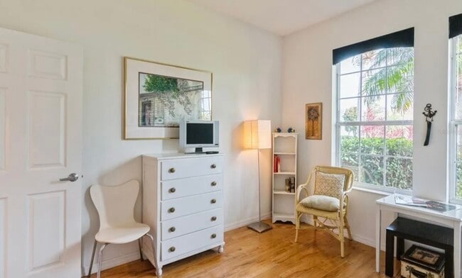 Building Photo - 7314 Meeting St