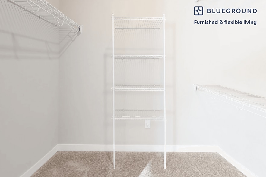 Building Photo - 861 Broadway-SI FL1-ID6183A