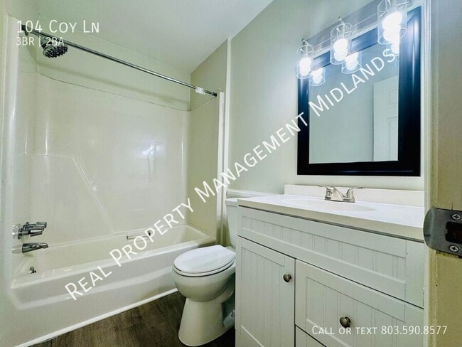 Building Photo - 104 Coy Ln