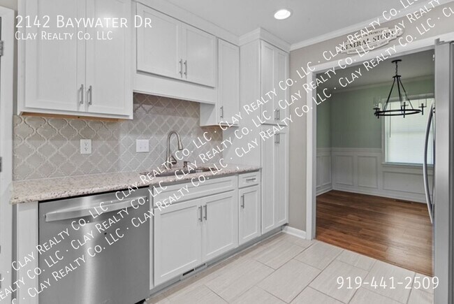 Building Photo - 2142 Baywater Dr