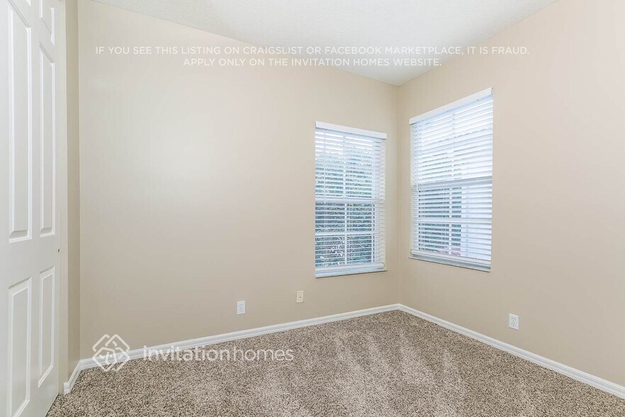 Building Photo - 375 Columbus St