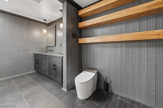 Building Photo - 3137 Bel Air Dr