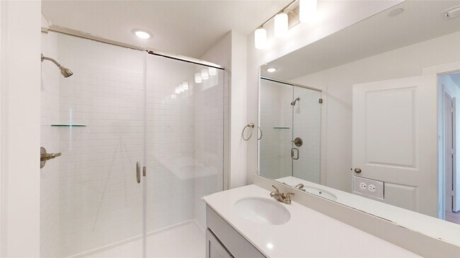 Building Photo - 2938 ELLE DR