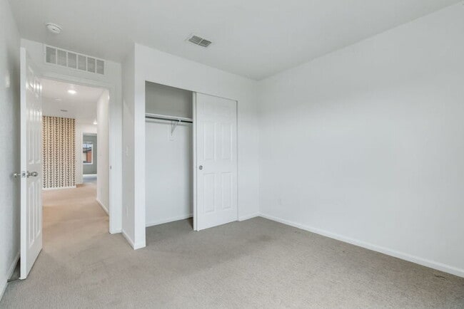 Building Photo - 21546 E 59th Pl