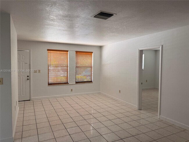 Building Photo - 311 NE 57th St