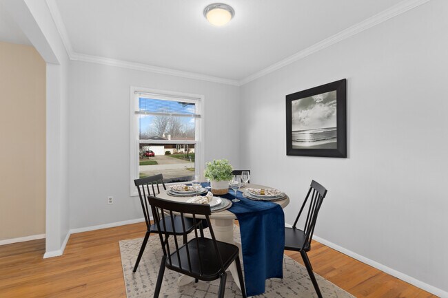 Building Photo - 9993 Hawley Dr