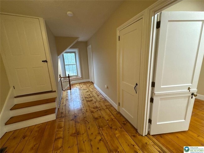 Building Photo - 3686 Lower Saucon Rd