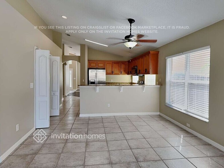 Building Photo - 731 Bridgeway Blvd