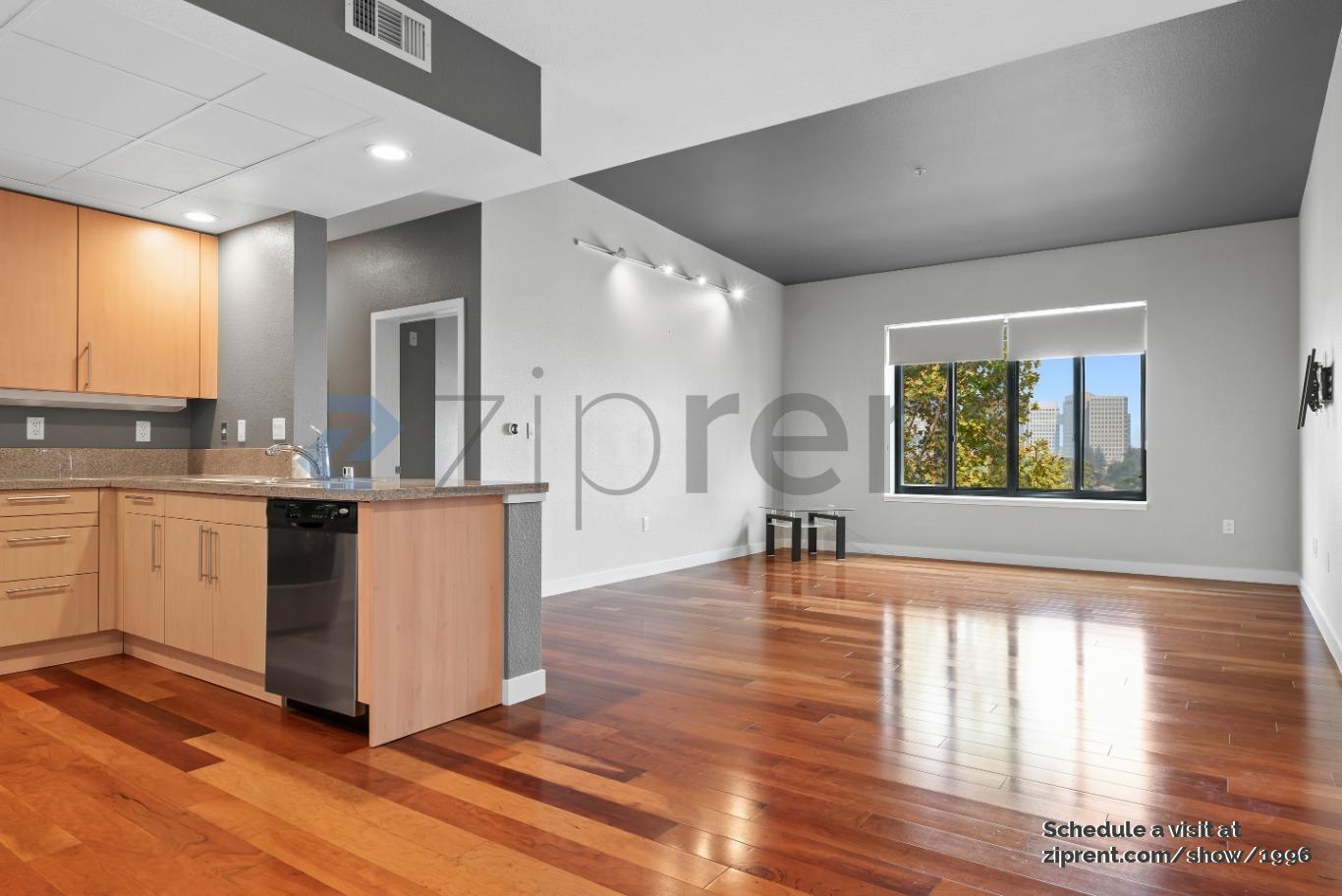 Building Photo - 88 Bush St