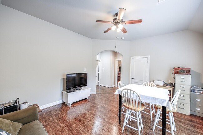 Building Photo - 24211 Olivara Ln