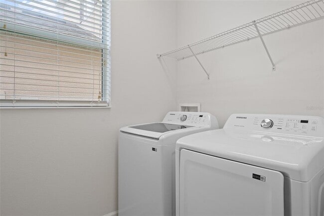 Building Photo - 16030 Bella Woods Dr