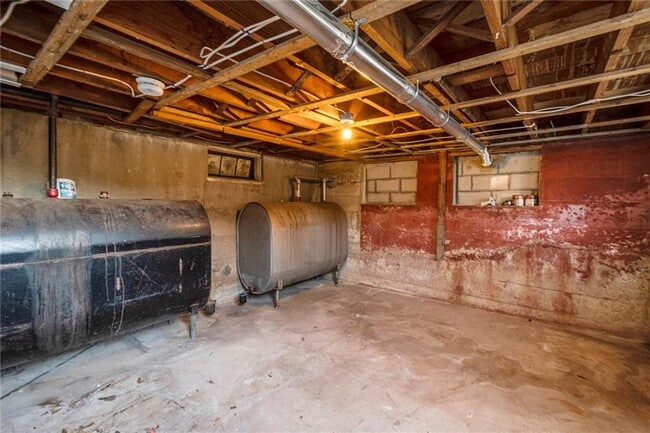 Building Photo - 97 Bliss Mine Rd