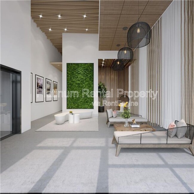 Building Photo - 525 Parkway Dr NE