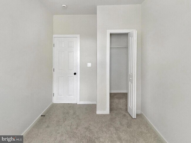 Building Photo - 2306 Wichita Ave