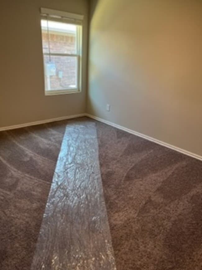 Building Photo - 19533 Conway Dr