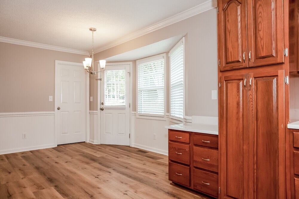 Building Photo - 2032 Pine Needle Ct