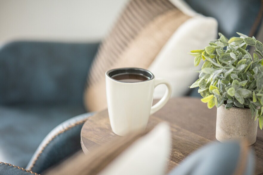 Building Photo - 4431 Fillmore St