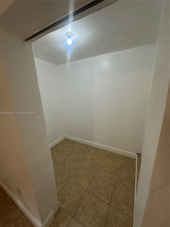 Building Photo - 3501 NW 171 Terrace