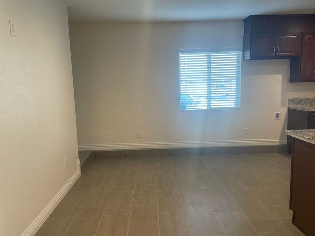 Building Photo - 2 Bedroom 1 Bathroom ADU in Riverside